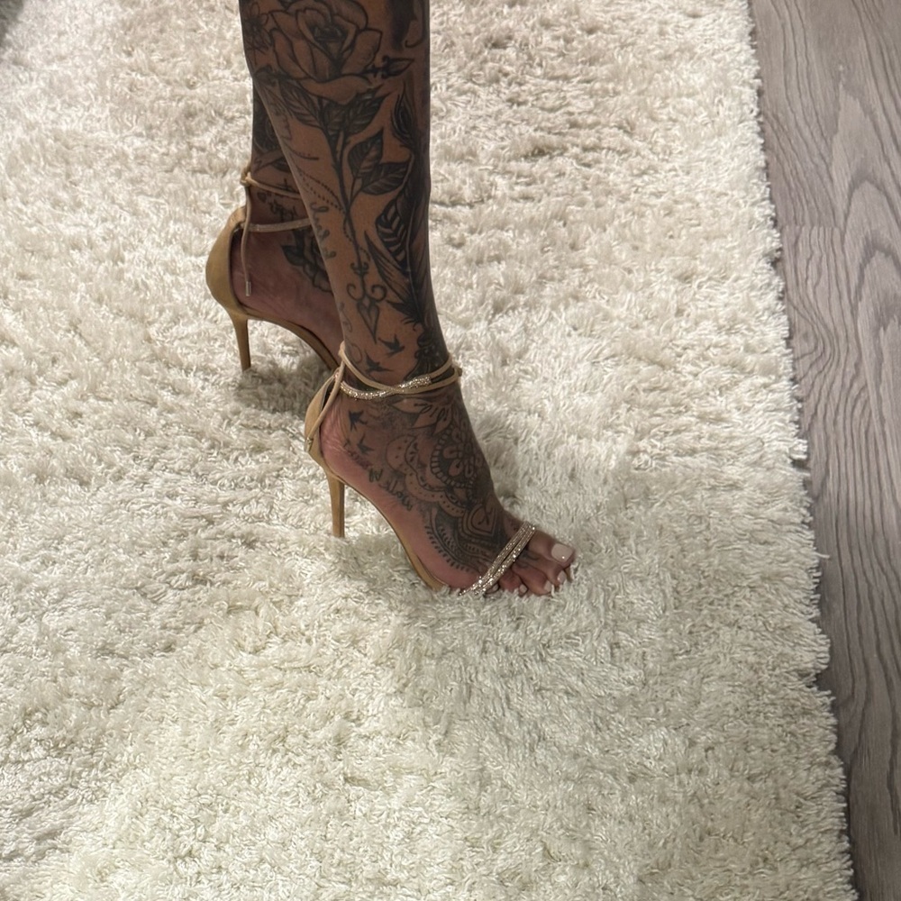 Express Gold Rhinestone Sandals - Picture 15 of 16